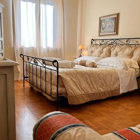 Holiday House Borgo Badia Castiglione del Lago Exterior photo