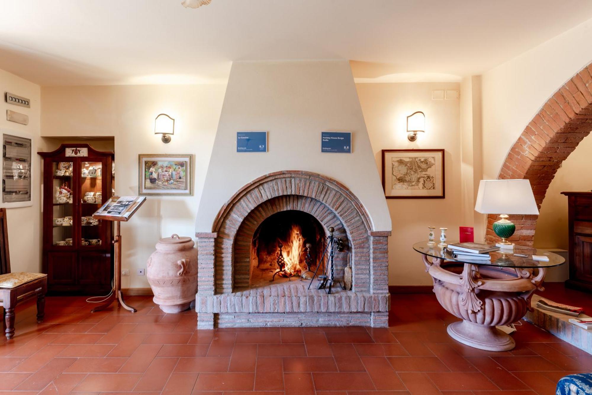 House Borgo Badia *